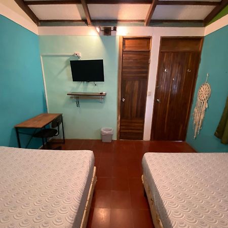 Lote 44 Guesthouse El Zonte Ngoại thất bức ảnh