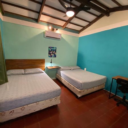 Lote 44 Guesthouse El Zonte Ngoại thất bức ảnh